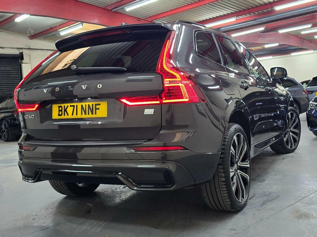 Volvo XC60 Suv 2.0H T8 Recharge 11.6Kwh R-design Pro Awd BK71NNF Grey #4
