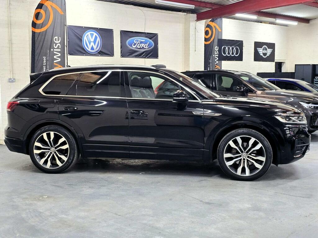 Volkswagen Touareg Suv 3.0 Tdi V6 R-line Tech Tiptronic 4Motion Euro VX19FAK Black #2