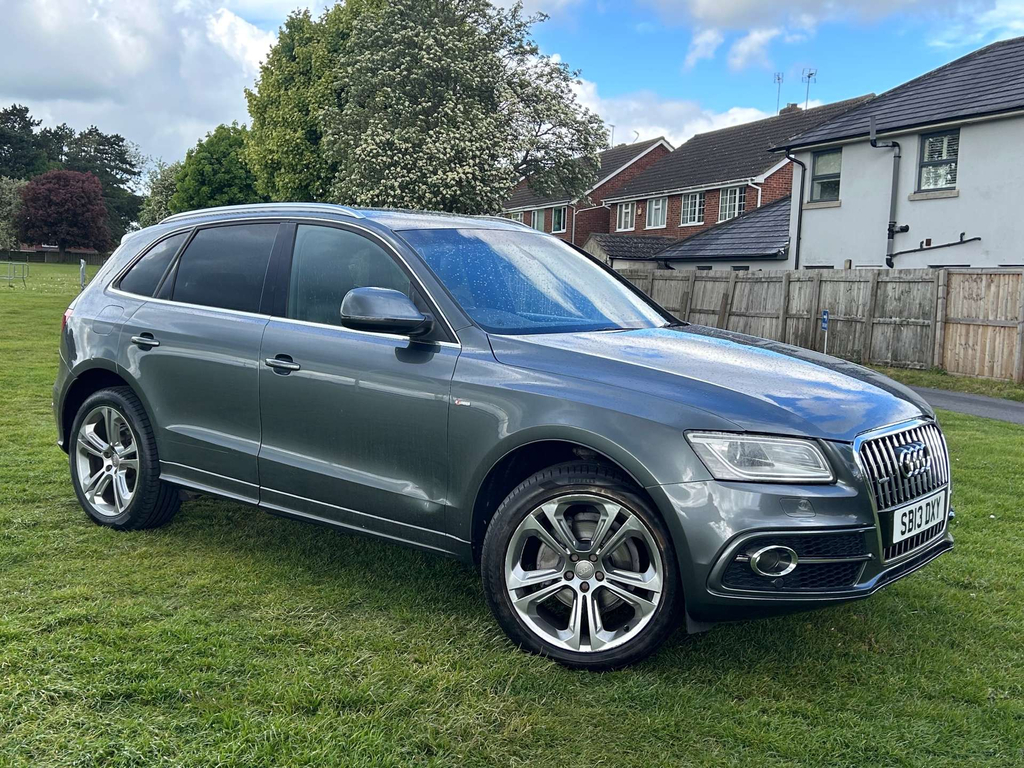 Audi Q5 S Line Tfsi Quattro 4Wd  #3