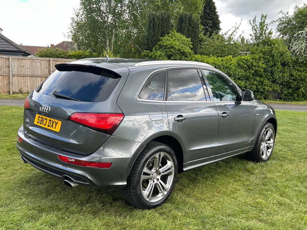 Audi Q5 S Line Tfsi Quattro 4Wd  #5