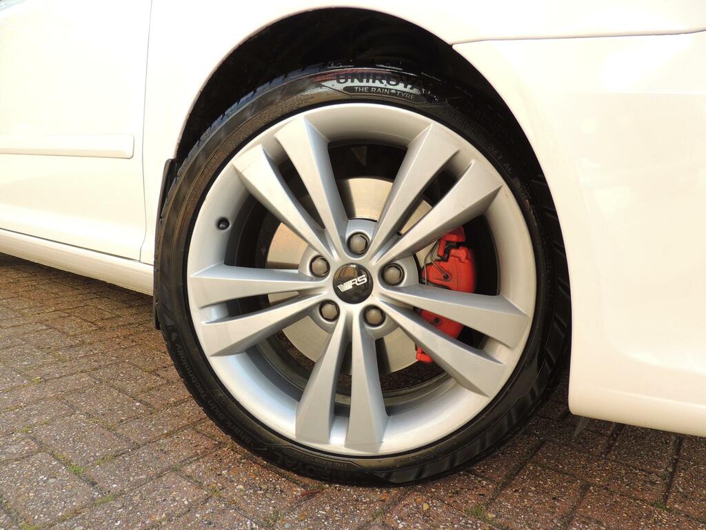 Skoda Octavia 2.0 Tfsi Vrs Limited Edition Euro 4 White #5