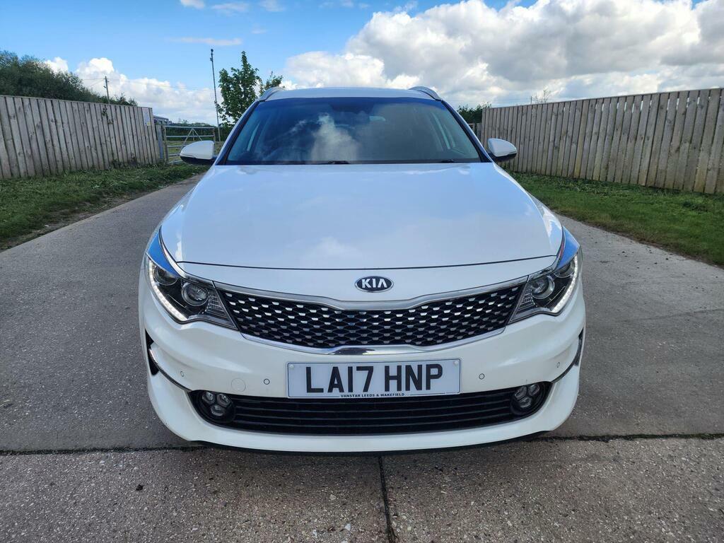 Kia Optima 1.7 Crdi 3 Sportswagon Euro 6 S S LA17HNP White #2