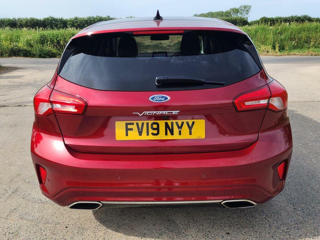 Ford Focus 1.0T Ecoboost Vignale Euro 6 S S FV19NYY Red #5