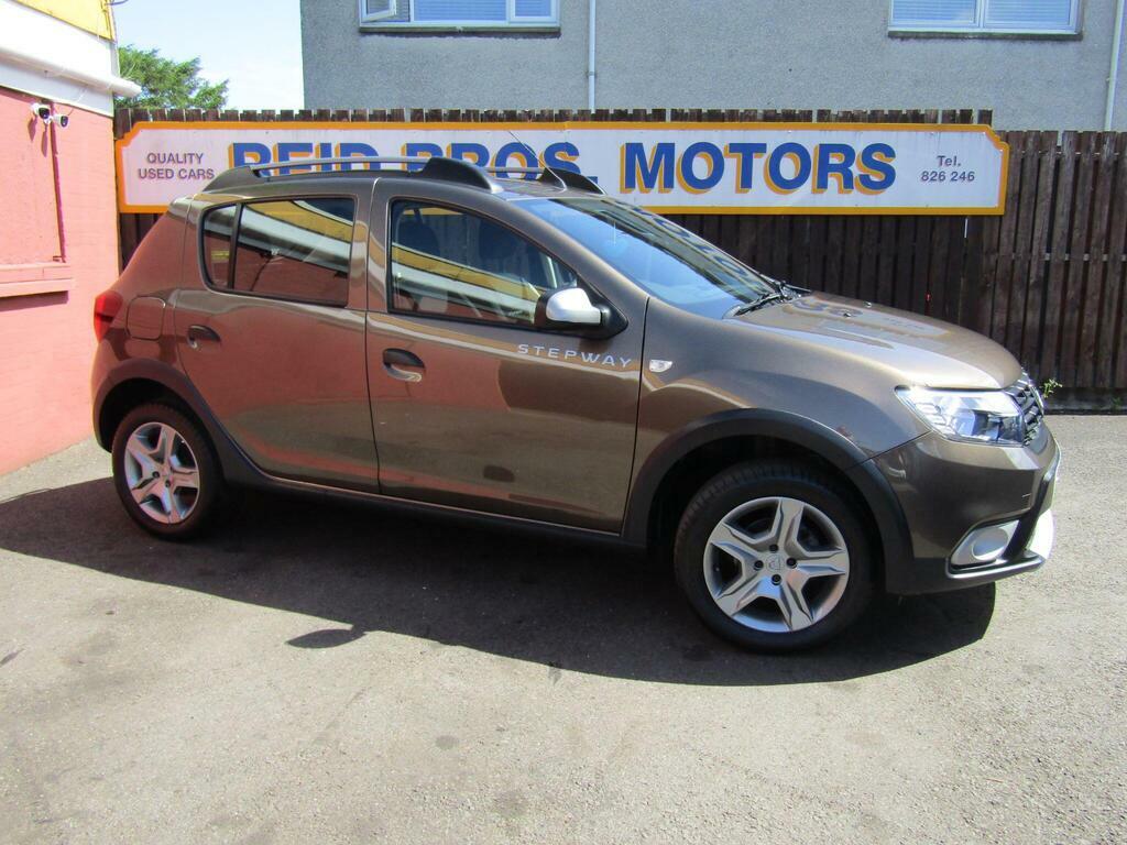 Dacia Sandero Stepway 0.9 Tce Ambiance Euro 6 S S Brown