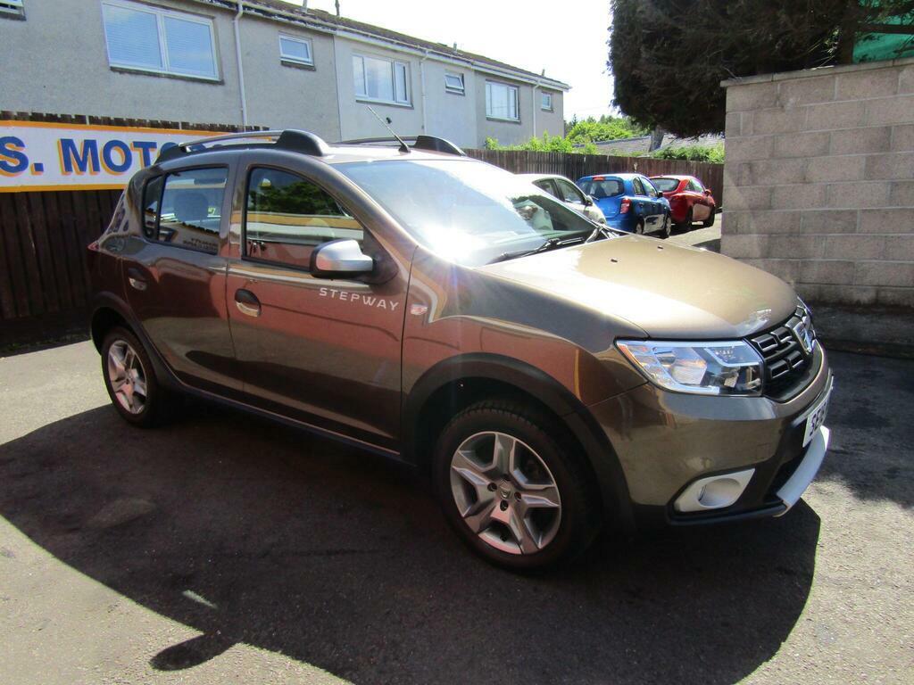 Dacia Sandero Stepway 0.9 Tce Ambiance Euro 6 S S Brown #2