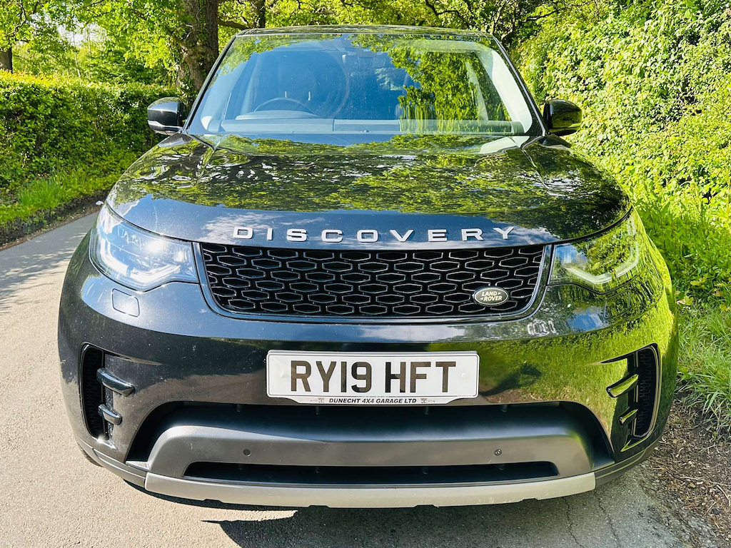 Land Rover Discovery 3.0 L Anniversary Edition Sdv6 4Wd RY19HFT Black #3