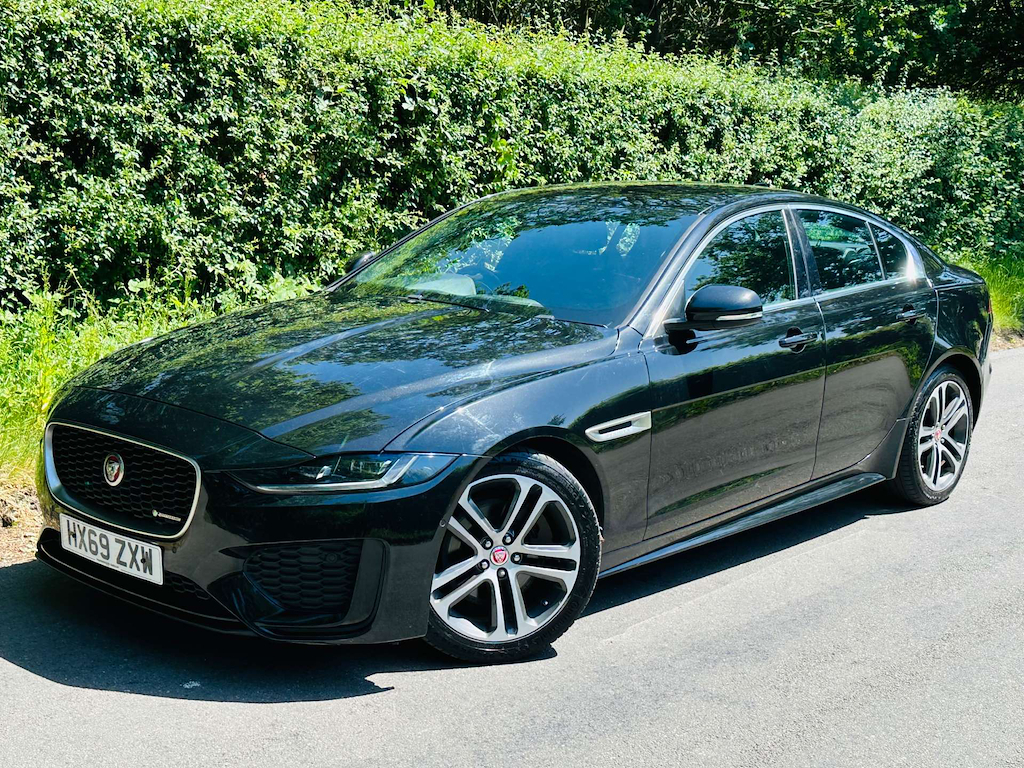 Jaguar XE 2.0 L R-dynamic Se D HX69ZXW Black #5