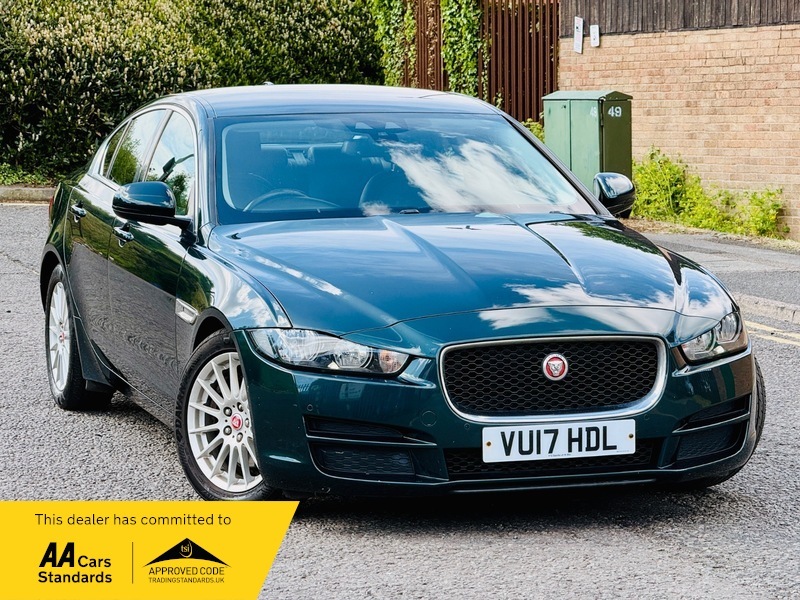 Jaguar XE Prestige Green