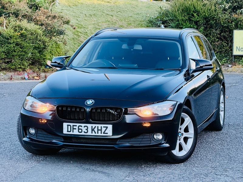 BMW 3 Series 316D Es Touring DF63KHZ Black #2