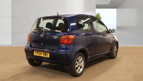 Toyota Yaris Vvti T Spirit YP04VWU Blue #6