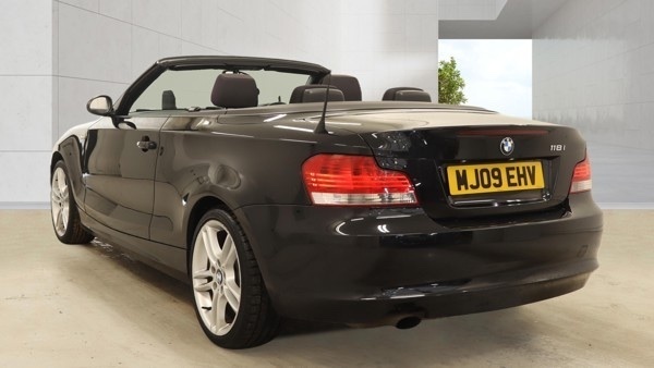 BMW 1 Series 118I Es MJ09EHV Black #6