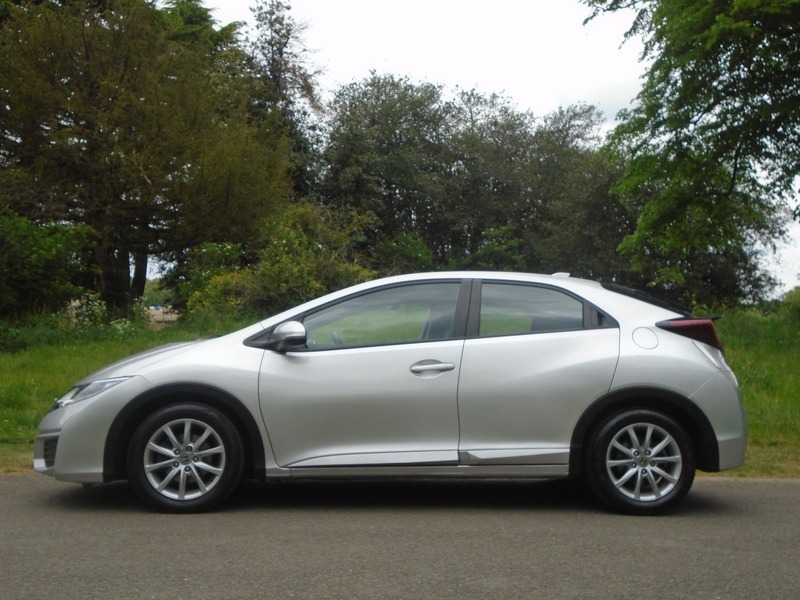 Honda Civic I-vtec S Silver #5