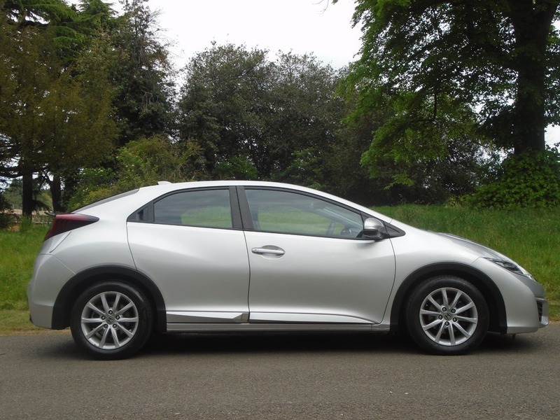 Honda Civic I-vtec S Silver #6