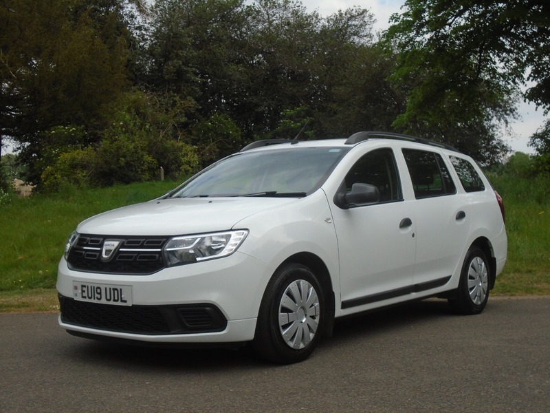 Dacia Logan Essential Tce White #2