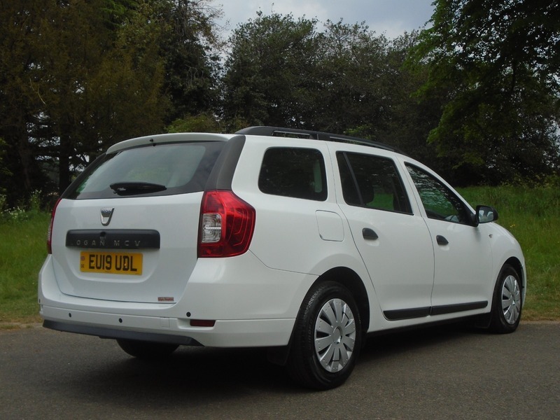 Dacia Logan Essential Tce White #4