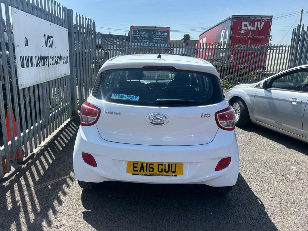 Hyundai I10 1.2 Premium Euro 5 EA16GUU White #6