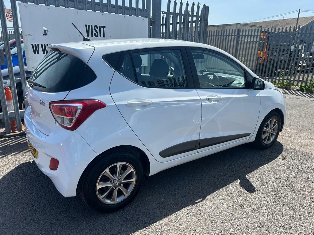 Hyundai I10 1.2 Premium Euro 5 EA16GUU White #4