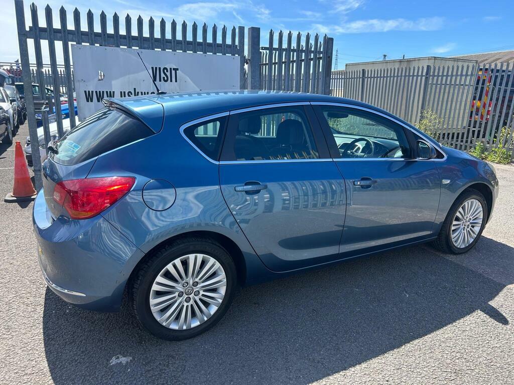 Vauxhall Astra 1.6I Excite Euro 6 HJ65FWF Blue #4