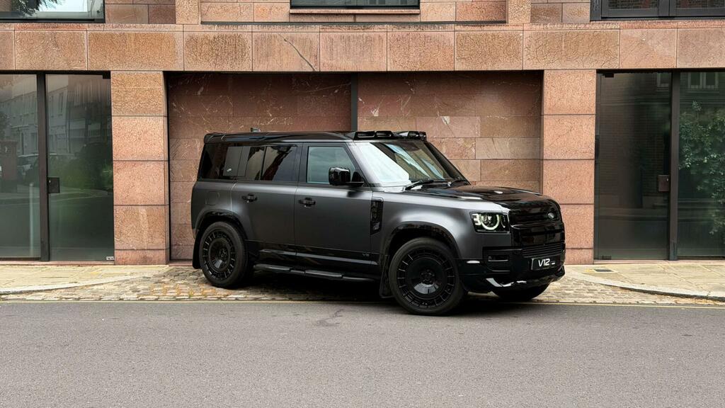 Land Rover Defender Carpathian Edition Grey