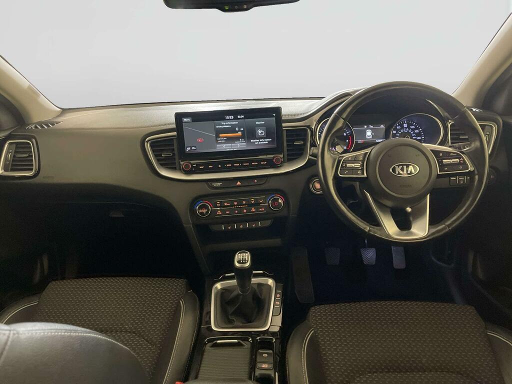 Kia Xceed 1.0 T-gdi 3 Suv Euro 6 Ss 11 BT69WDS Silver #2