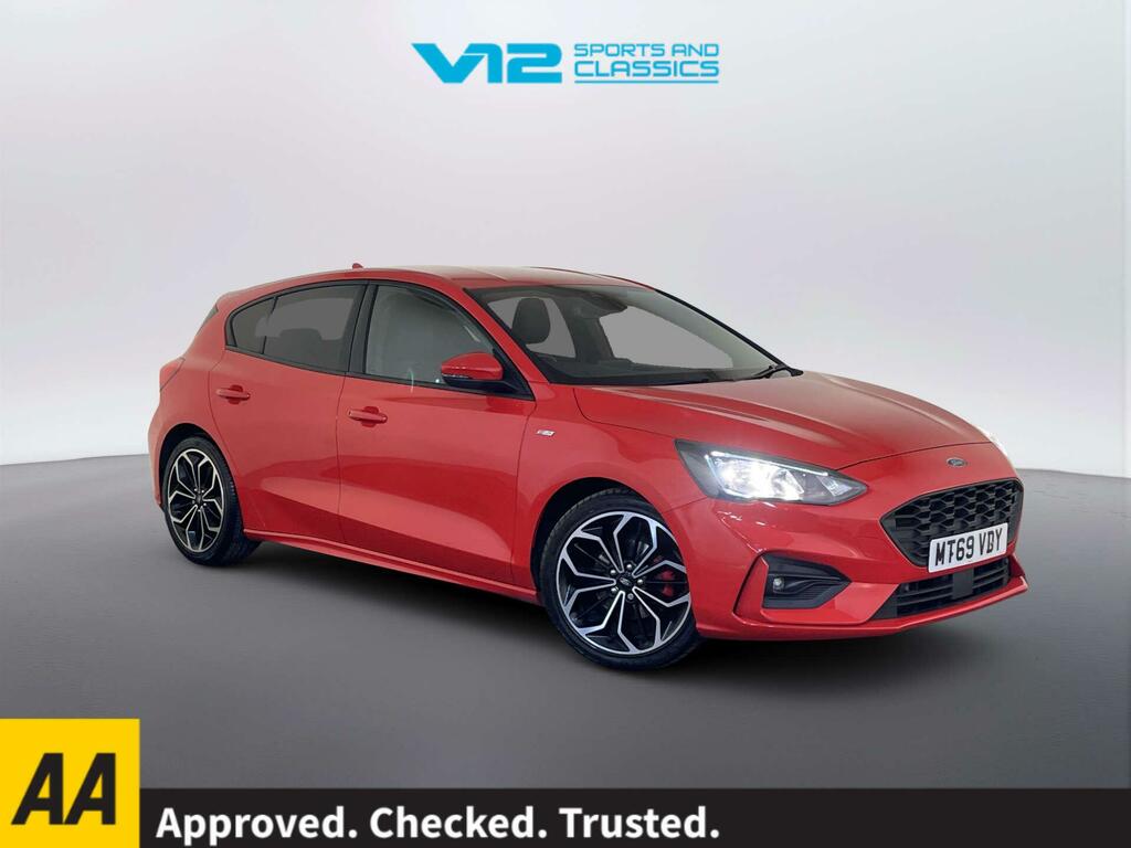 Ford Focus 1.5 Ecoblue St-line X Hatchback Red