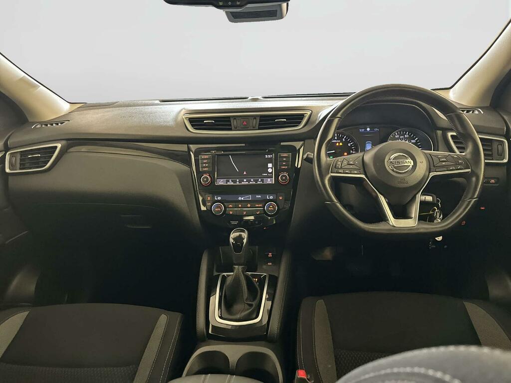 Nissan Qashqai 1.3 Dig-t Acenta Premium Suv Dct E DL70XEJ Blue #2
