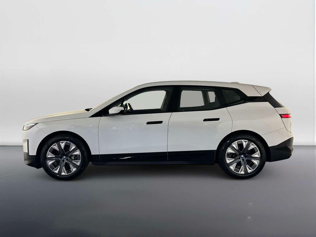BMW iX 40 76.6Kwh Sport Suv Xdrive 11K CX73JYW White #5