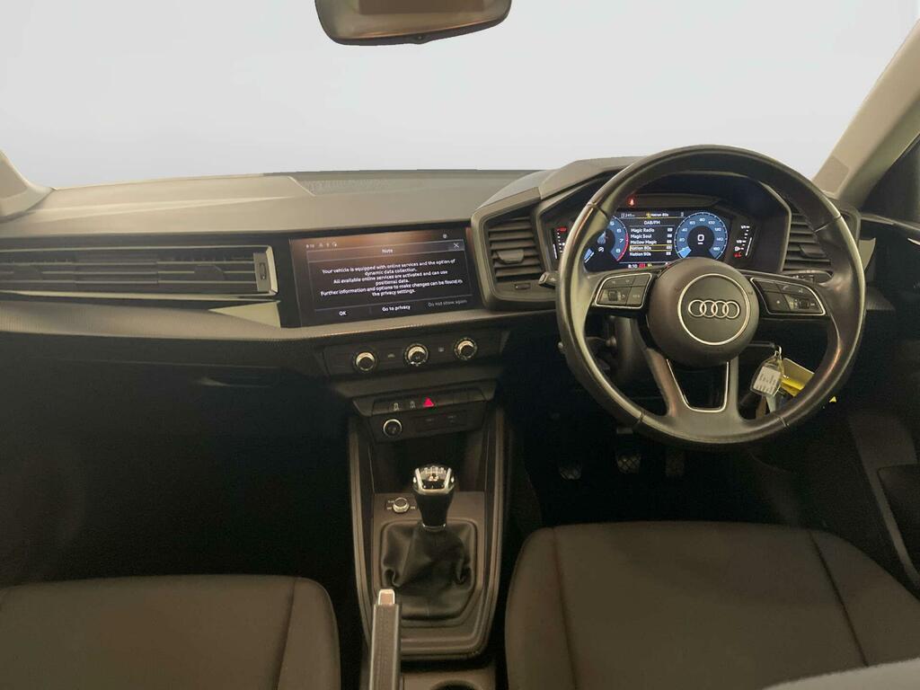 Audi A1 1.0 Tfsi 25 Technik Sportback Eu YH73SUF Black #2