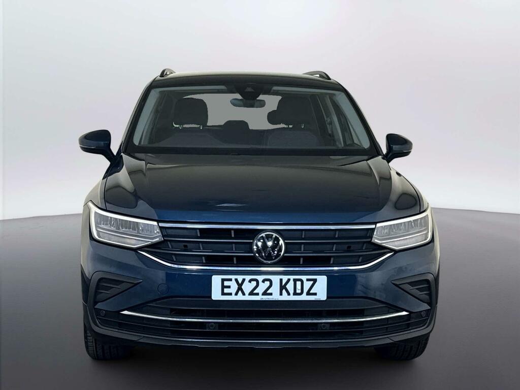 Volkswagen Tiguan 1.5 Tsi Life Suv Euro 6 Ss 1 EX22KDZ Blue #3