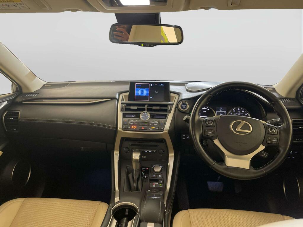 Lexus NX 2.5 300H Premier Suv Hybrid E-cvt 4Wd E Silver #2