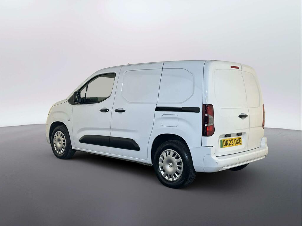 Vauxhall Combo-e Life 2300 50Kwh Sportive Panel Van L1 DN23OXE White #6