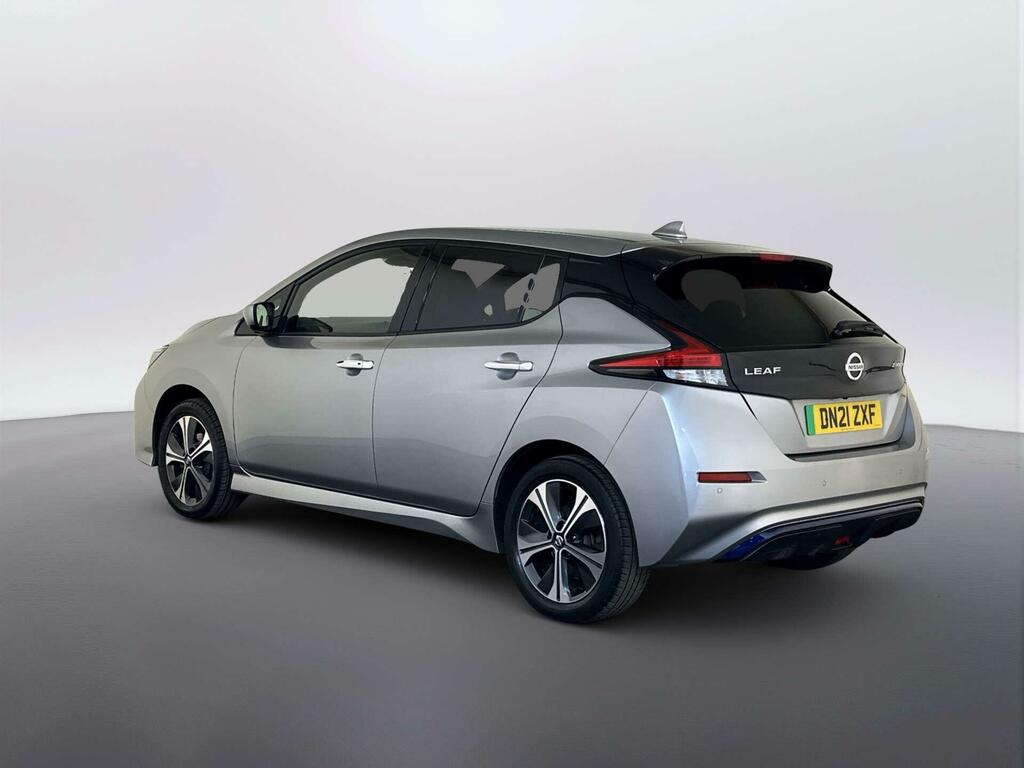 Nissan Leaf 62Kwh E N-connecta Hatchback 2 DN21ZXF Silver #6