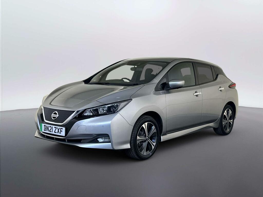 Nissan Leaf 62Kwh E N-connecta Hatchback 2 DN21ZXF Silver #4