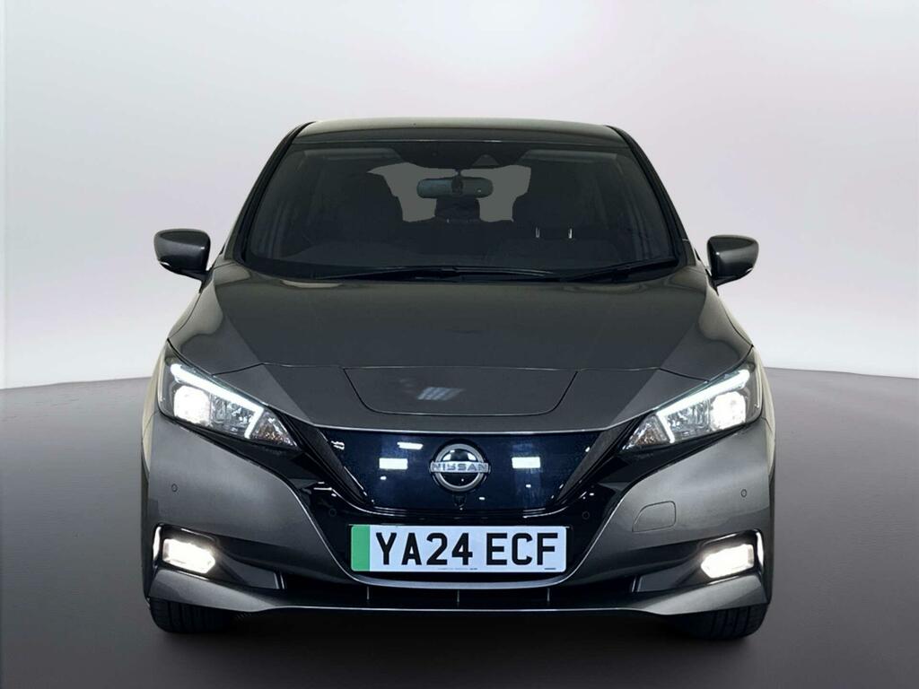 Nissan Leaf 39Kwh N-connecta Hatchback 150 YA24ECF Grey #3