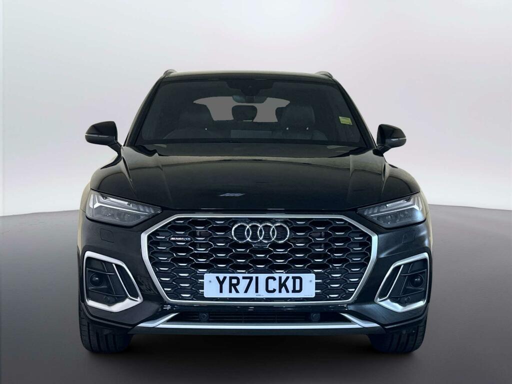 Audi Q5 2.0 Tfsie 55 Competition Sportback Plug YR71CKD Black #3