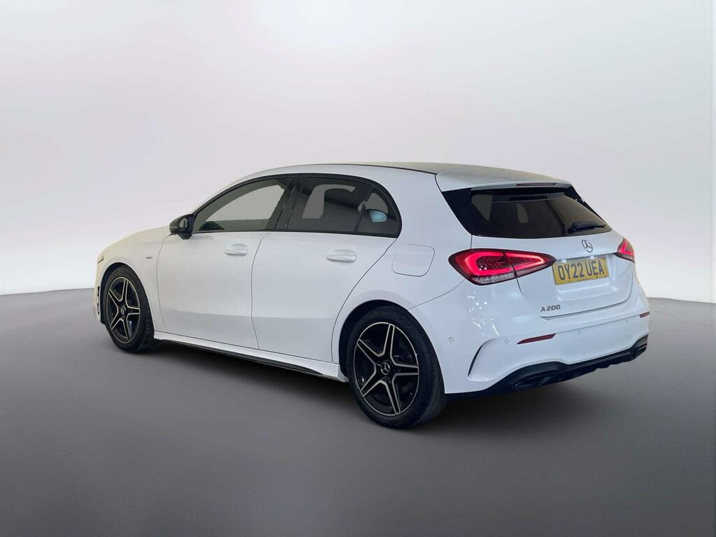 Mercedes-Benz A Class 1.3 A200 Amg Line Edition Executive Hatchback OY22UEA White #6