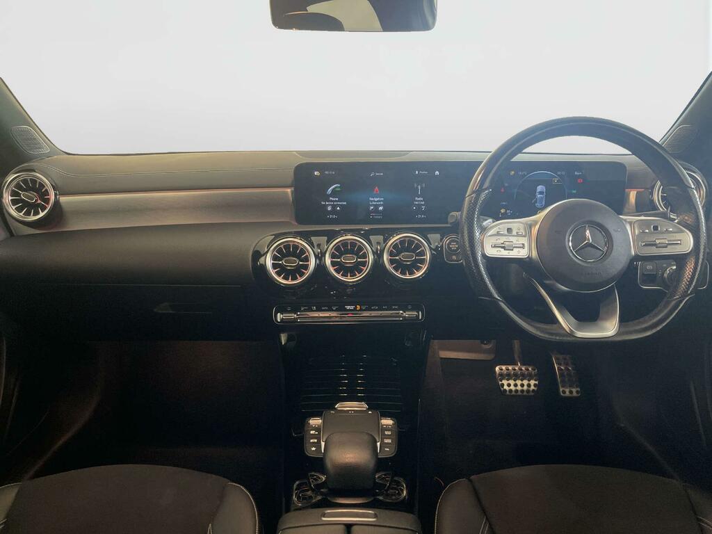 Mercedes-Benz A Class 1.3 A200 Amg Line Edition Executive Hatchback OY22UEA White #2