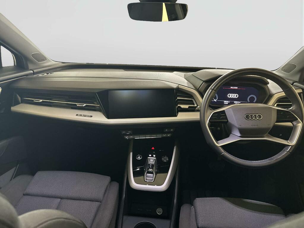 Audi Q4 E Tron 35 Sport Suv 55Kwh 170 Ps WF23OEY Black #2