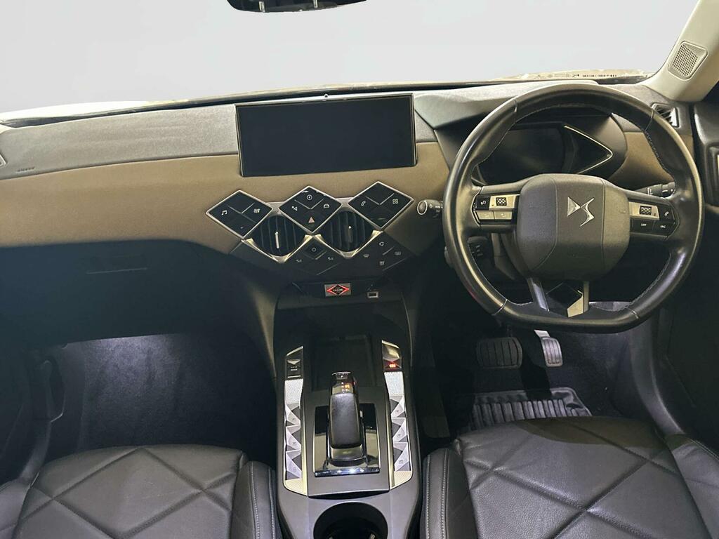 DS DS 3 Crossback E-tense 50Kwh Prestige Crossback White #2