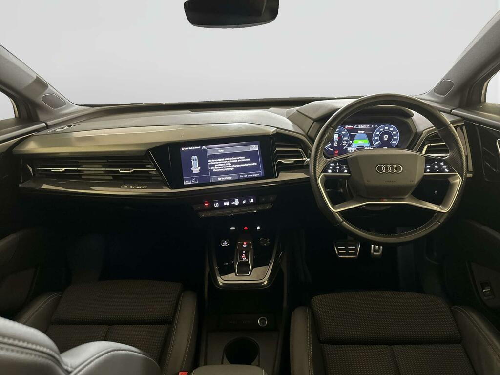 Audi Q4 E Tron 40 S Line Suv 82Kwh 204 Ps RE71YJA Silver #2