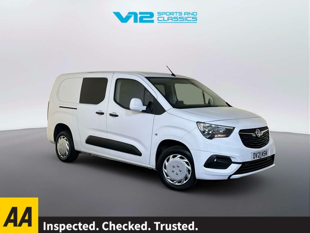 Vauxhall Combo 1.5 Turbo D 2300 Sportive Panel Van Man White