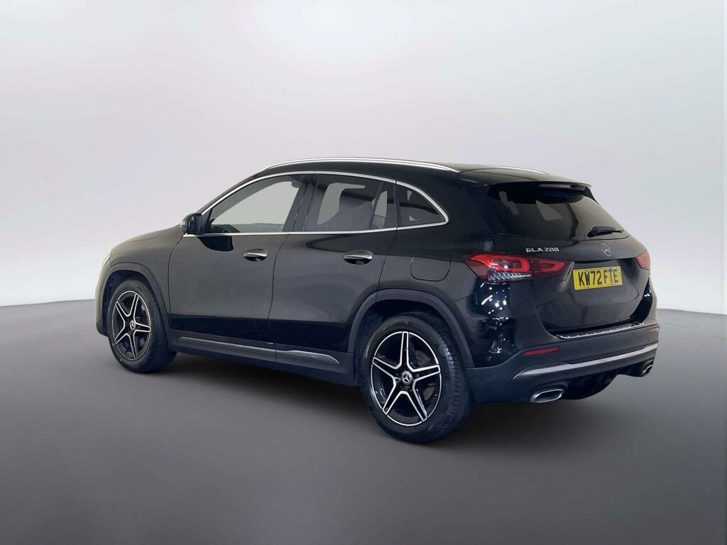Mercedes-Benz GLA Class 1.3 Gla200 Amg Line Premium Suv 7G-dc KW72FTE Black #6