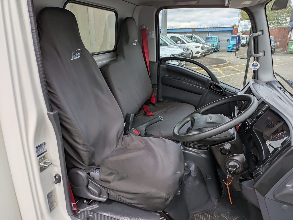 Isuzu D N35 PE23UWM White #6