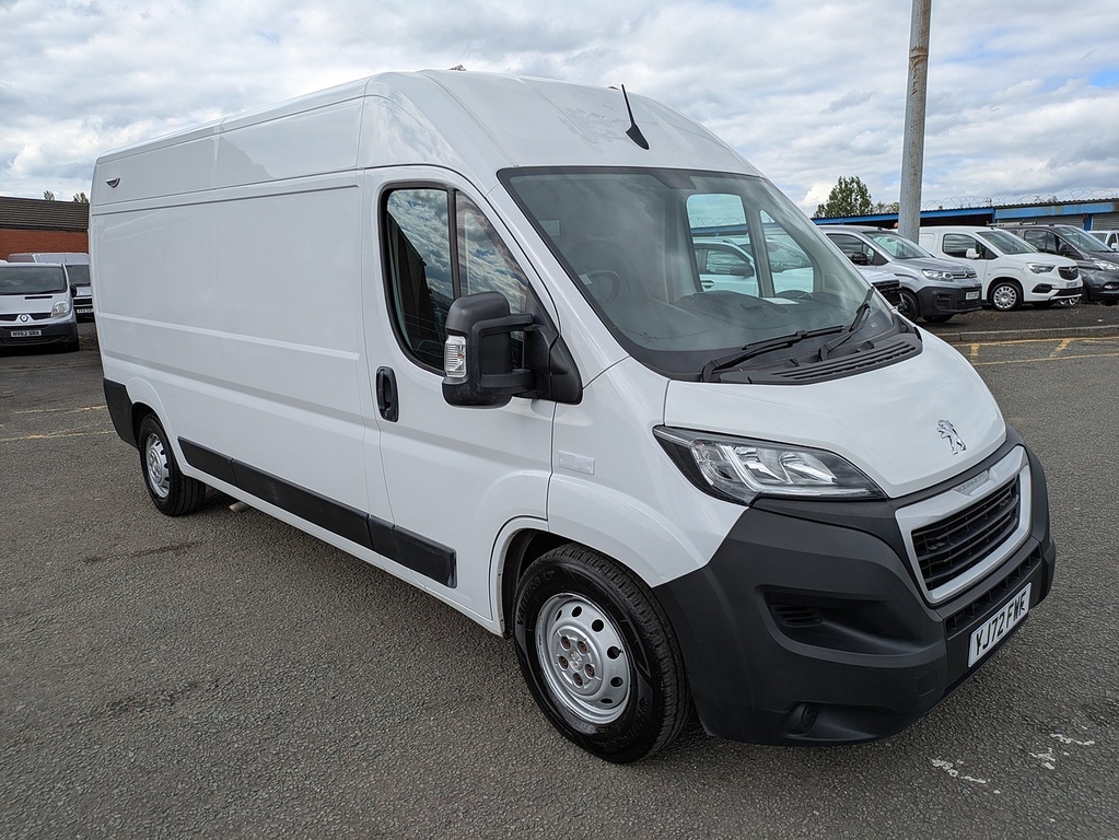 Peugeot Boxer Bluehdi 435 Professional White