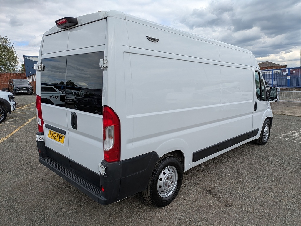 Peugeot Boxer Bluehdi 435 Professional YJ72FWF White #6