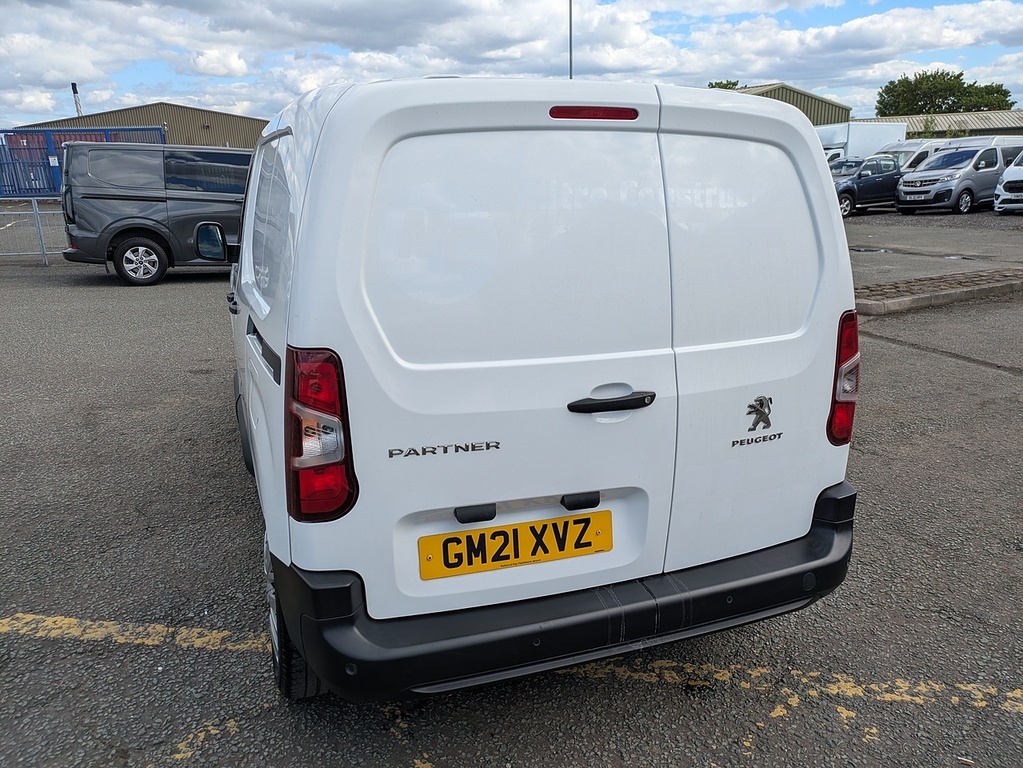 Peugeot Partner Bluehdi 1000 Professional White #5