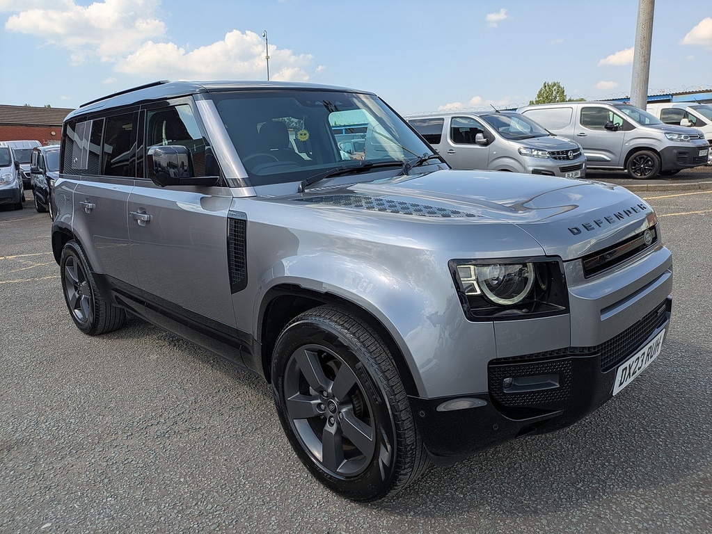 Land Rover Defender 110 D250 Mhev X-dynamic Se Silver