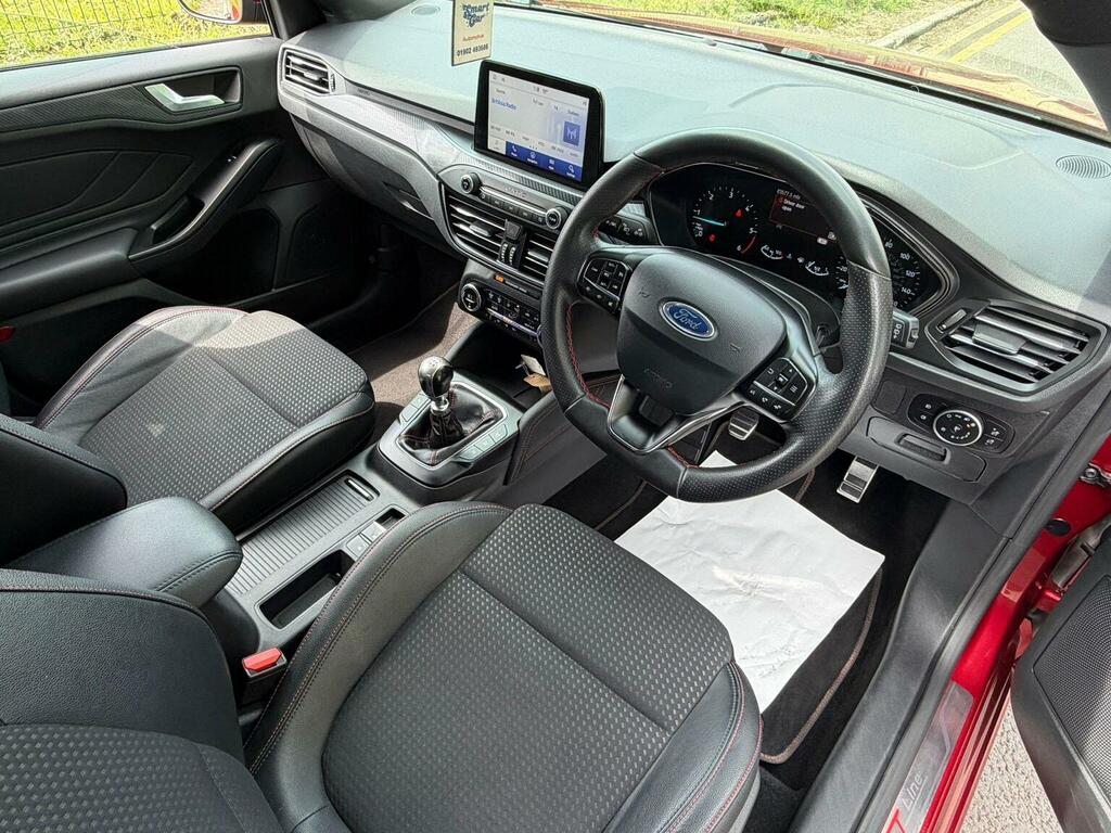 Ford Focus Hatchback 1.5 Ecoblue St-line X Euro 6 Ss VU68YTT Red #2