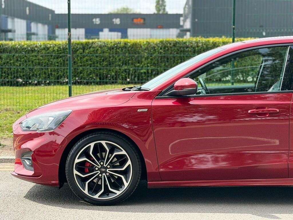 Ford Focus Hatchback 1.5 Ecoblue St-line X Euro 6 Ss VU68YTT Red #6