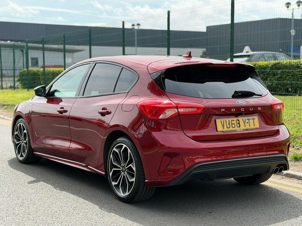 Ford Focus Hatchback 1.5 Ecoblue St-line X Euro 6 Ss VU68YTT Red #4